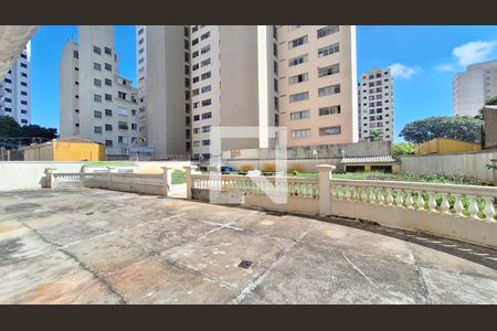 Apartamento à venda com 33m², 1 quarto e 1 vagaÁrea comum
