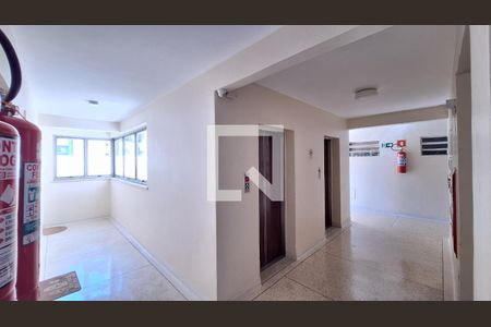 Apartamento à venda com 33m², 1 quarto e 1 vagaÁrea comum