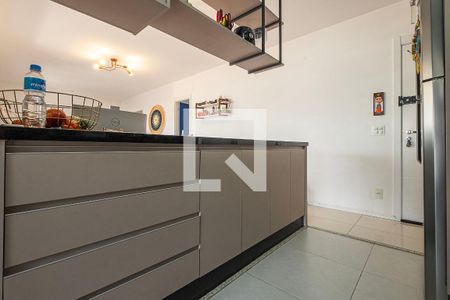 Apartamento à venda com 98m², 2 quartos e 2 vagasCozinha