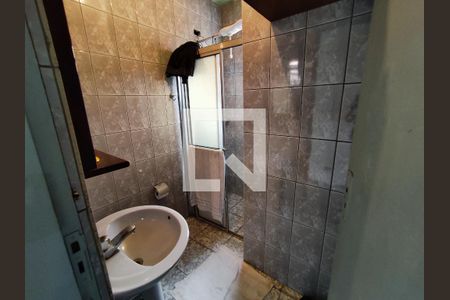 Casa à venda com 152m², 4 quartos e 1 vaga Casa à venda com 152m², 4 quartos e 1 vagaBanheiro 1