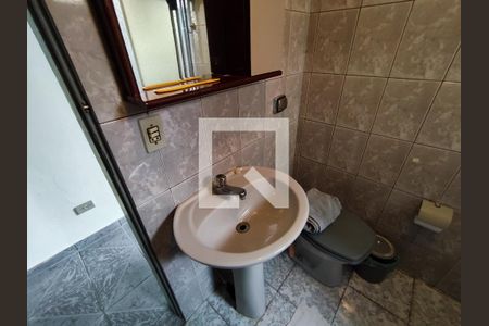 Casa à venda com 152m², 4 quartos e 1 vaga Casa à venda com 152m², 4 quartos e 1 vagaBanheiro 1