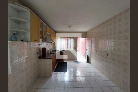 Casa à venda com 152m², 4 quartos e 1 vaga Casa à venda com 152m², 4 quartos e 1 vagaCozinha