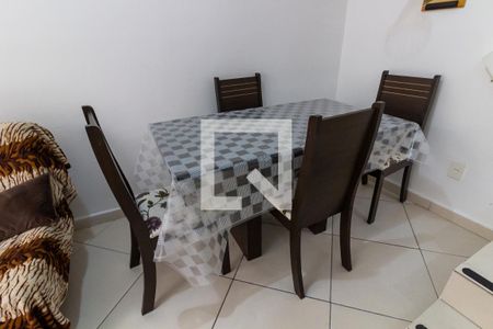 Detalhe da sala de casa de condomínio para alugar com 1 quarto, 44m² em Ocian, Praia Grande