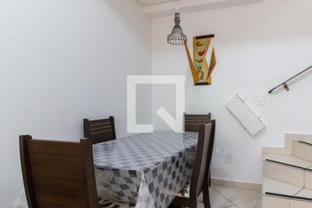 Detalhe da sala de casa de condomínio para alugar com 1 quarto, 44m² em Ocian, Praia Grande