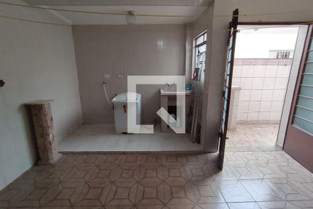 Casa à venda com 180m², 3 quartos e 2 vagasÁrea de Serviço