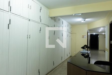 Apartamento à venda com 71m², 2 quartos e sem vagaÁrea comum