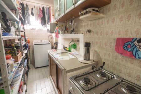 Apartamento à venda com 36m², 1 quarto e sem vagaCozinha e Área de Serviço