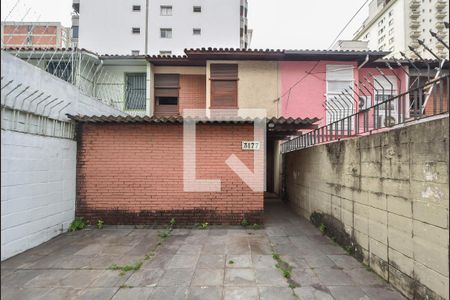 Casa à venda com 128m², 3 quartos e 2 vagasQuintal