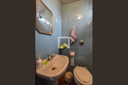 Casa à venda com 128m², 3 quartos e 2 vagasLavabo