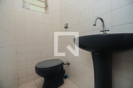 Casa para alugar com 72m², 2 quartos e 2 vagasLavabo