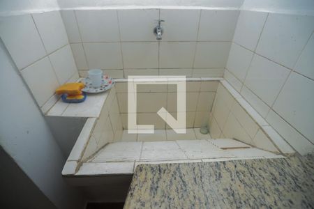 Casa para alugar com 72m², 2 quartos e 2 vagasÁrea de Serviço