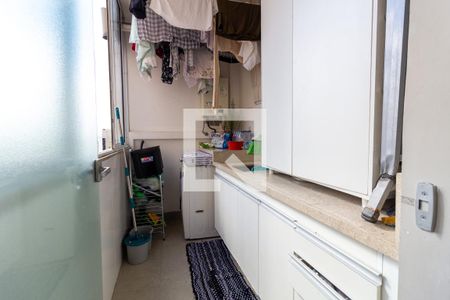 Apartamento à venda com 205m², 3 quartos e 1 vaga Apartamento à venda com 205m², 3 quartos e 1 vagaÁrea de Serviço