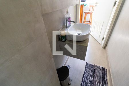Apartamento à venda com 205m², 3 quartos e 1 vaga Apartamento à venda com 205m², 3 quartos e 1 vagaBanheiro de Serviço