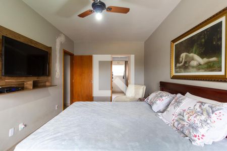 Apartamento à venda com 205m², 3 quartos e 1 vaga Apartamento à venda com 205m², 3 quartos e 1 vagaSuite