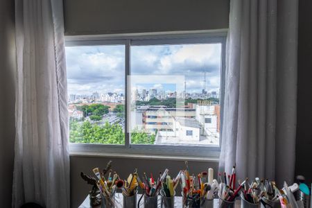 Apartamento à venda com 205m², 3 quartos e 1 vaga Apartamento à venda com 205m², 3 quartos e 1 vagaVista da Janela do Quarto 1