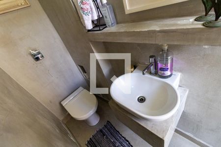 Apartamento à venda com 205m², 3 quartos e 1 vaga Apartamento à venda com 205m², 3 quartos e 1 vagaBanheiro de Serviço