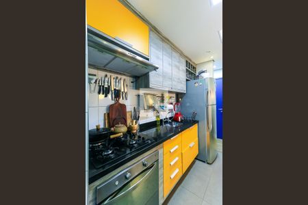 Apartamento à venda com 69m², 2 quartos e 2 vagas Apartamento à venda com 69m², 2 quartos e 2 vagasCozinha