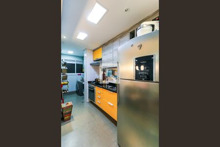 Apartamento à venda com 69m², 2 quartos e 2 vagas Apartamento à venda com 69m², 2 quartos e 2 vagasCozinha