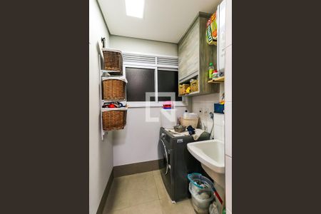 Apartamento à venda com 69m², 2 quartos e 2 vagas Apartamento à venda com 69m², 2 quartos e 2 vagasÁrea de Serviço