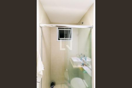 Apartamento à venda com 69m², 2 quartos e 2 vagas Apartamento à venda com 69m², 2 quartos e 2 vagasBanheiro da Suíte