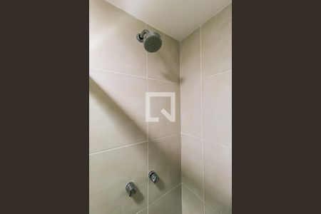 Apartamento à venda com 69m², 2 quartos e 2 vagas Apartamento à venda com 69m², 2 quartos e 2 vagasBanheiro da Suíte