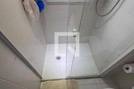 Apartamento à venda com 132m², 3 quartos e 2 vagasDetalhe banheiro