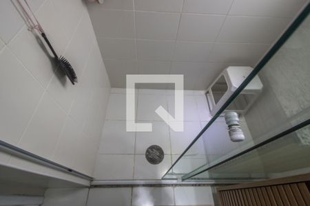 Apartamento à venda com 132m², 3 quartos e 2 vagasDetalhe do Banheiro da Suite