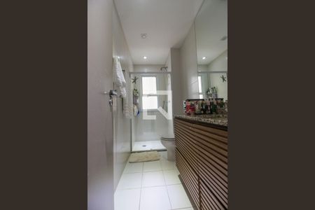 Apartamento à venda com 132m², 3 quartos e 2 vagasBanheiro Social