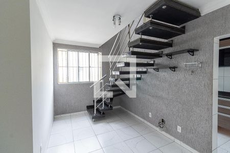 Sala de apartamento à venda com 2 quartos, 90m² em Jardim Santa Terezinha (zona Leste), São Paulo