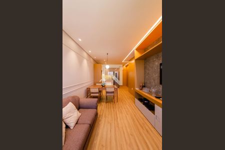 Sala de apartamento para alugar com 1 quarto, 40m² em Barro Preto, Belo Horizonte