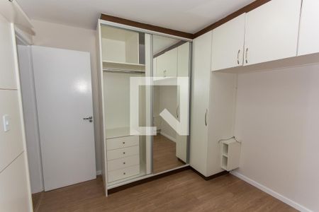 Quarto 1 - Armários de apartamento para alugar com 2 quartos, 55m² em Atuba, Curitiba