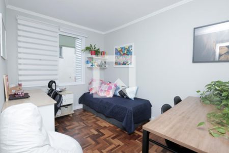 Quarto 2 de apartamento à venda com 2 quartos, 50m² em Medianeira, Porto Alegre
