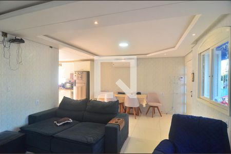 Sala de casa à venda com 4 quartos, 500m² em Mathias Velho, Canoas