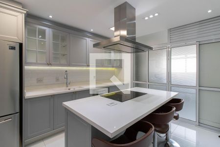 Apartamento à venda com 165m², 3 quartos e 3 vagas Apartamento à venda com 165m², 3 quartos e 3 vagasCozinha