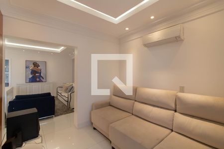 Sala de TV de apartamento à venda com 3 quartos, 165m² em Jardim Zaira, Guarulhos