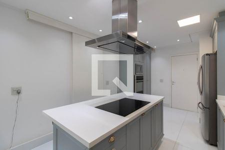 Apartamento à venda com 165m², 3 quartos e 3 vagas Apartamento à venda com 165m², 3 quartos e 3 vagasCozinha