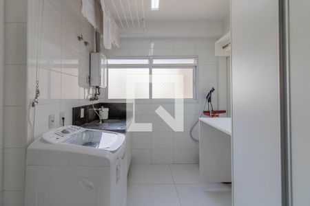 Apartamento à venda com 165m², 3 quartos e 3 vagas Apartamento à venda com 165m², 3 quartos e 3 vagasÁrea de Serviço