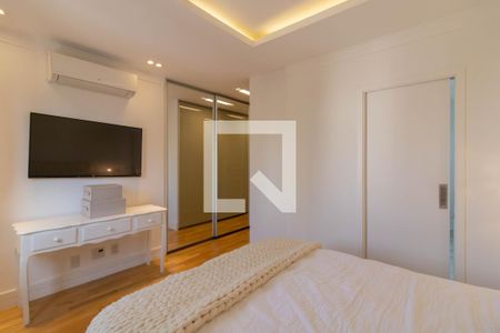 Apartamento à venda com 165m², 3 quartos e 3 vagas Apartamento à venda com 165m², 3 quartos e 3 vagasSuíte 1