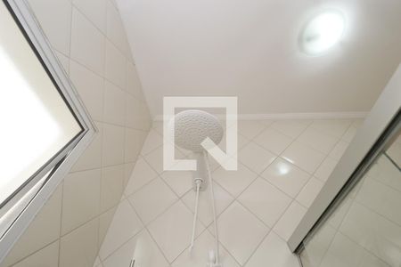 Casa de condomínio à venda com 90m², 3 quartos e 2 vagasDetalhe banheiro