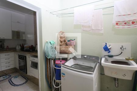Casa de condomínio à venda com 90m², 3 quartos e 2 vagasÁrea de Serviço