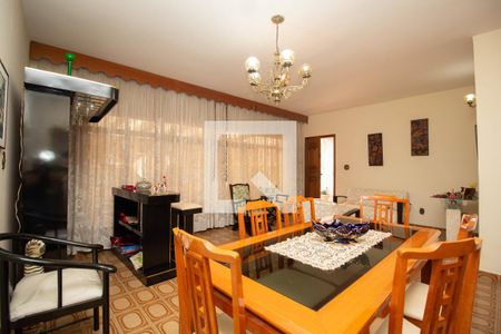 Sala de Jantar de casa para alugar com 4 quartos, 225m² em Vila Bruna, São Paulo