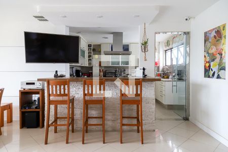 Apartamento à venda com 310m², 4 quartos e 2 vagasCozinha