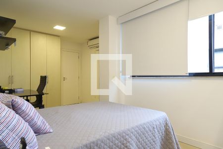 Apartamento à venda com 310m², 4 quartos e 2 vagasSuíte 1