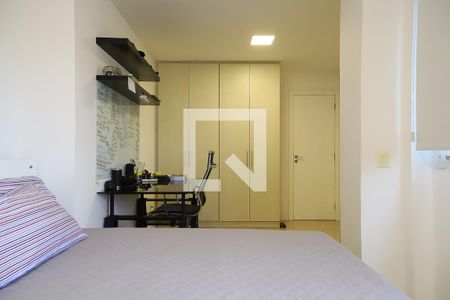 Apartamento à venda com 310m², 4 quartos e 2 vagasSuíte 1