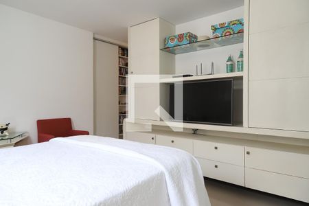 Apartamento à venda com 310m², 4 quartos e 2 vagasSuíte 2