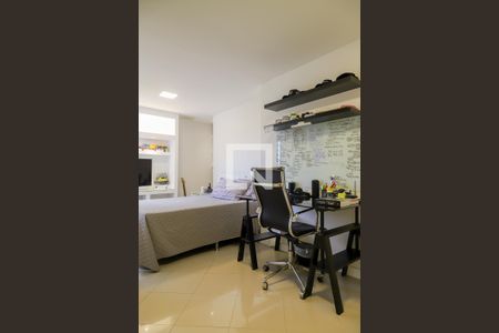Apartamento à venda com 310m², 4 quartos e 2 vagasSuíte 1