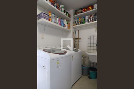 Apartamento à venda com 310m², 4 quartos e 2 vagasLavanderia