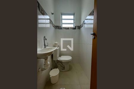 Casa à venda com 157m², 3 quartos e 3 vagasBanheiro Social