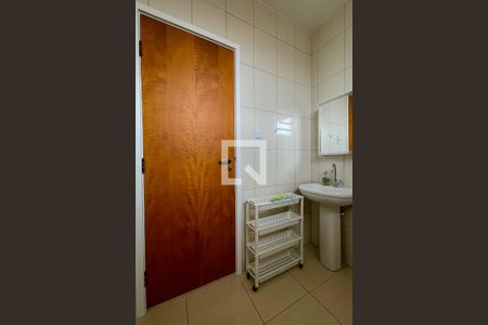 Casa à venda com 157m², 3 quartos e 3 vagasBanheiro Social