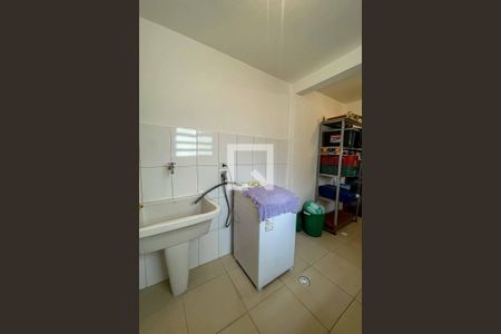 Casa à venda com 157m², 3 quartos e 3 vagasÁrea de Serviço